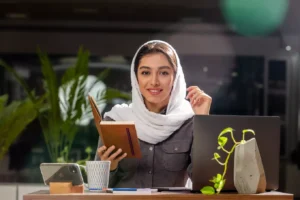 مریم اعتباری